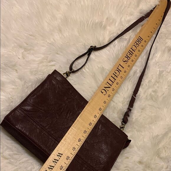 Bueno Plum Crossbody Bag with Adjustable Strap NWOT - Picture 10 of 11